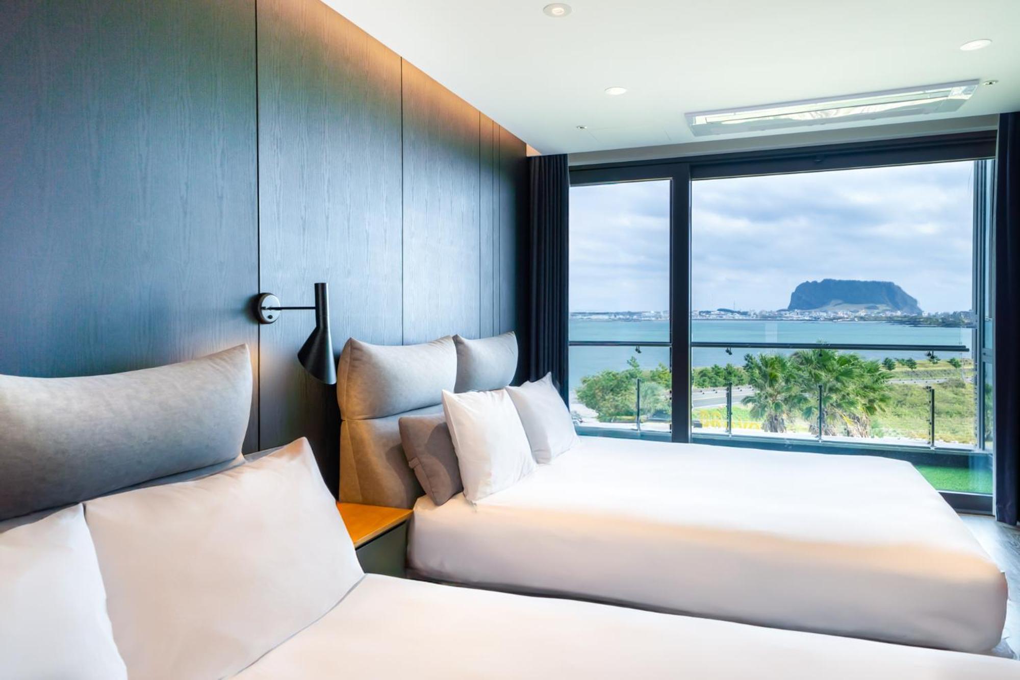 แอตติแรนซ์ พูล วิลลา แอนด์ โฮเต็ล Hotel ซอกวีโพ ภายนอก รูปภาพ